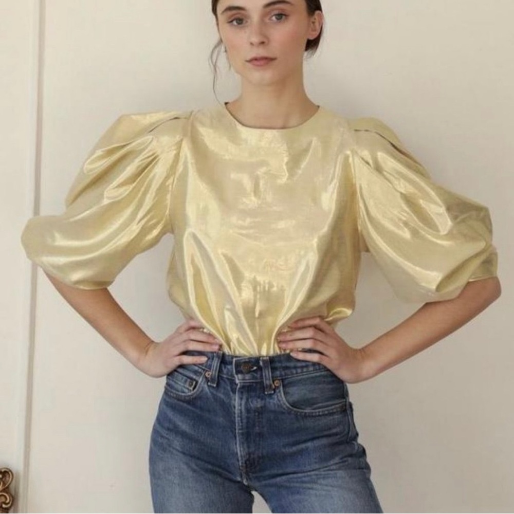 Mille brand gold lamé puffy sleeved top